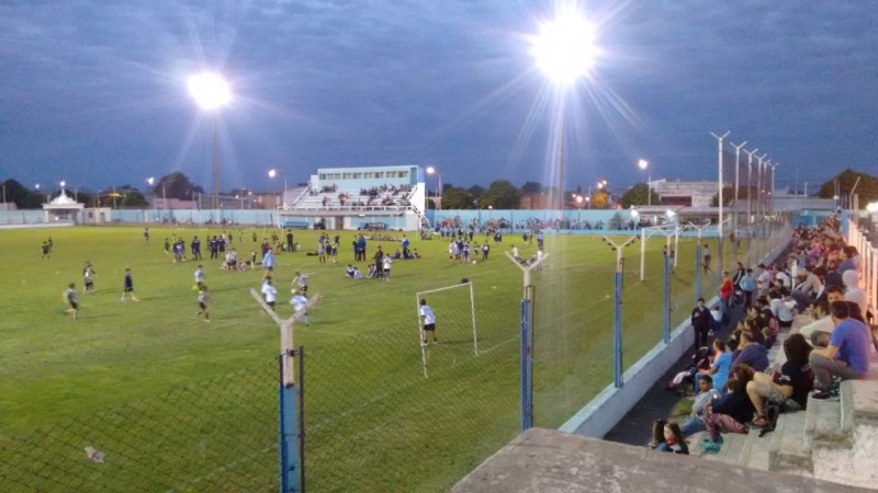 Baby Ftbol nocturno: comenz el Torneo en el Club Ferro